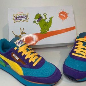 Size 5.5Y- Puma Nickelodeon X Rugrats Boys Sneakers
